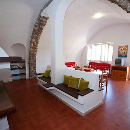 Italian Experience- *